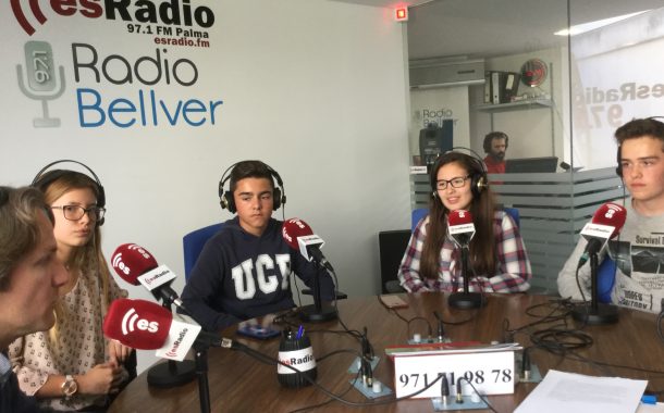 Los ganadores de 'debates en las aulas' visitan esRadio